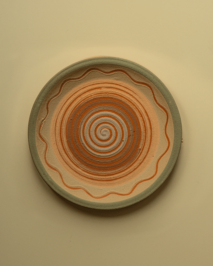 Set of 6 antique terracotta plates