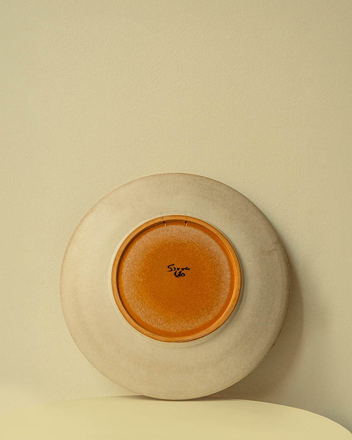 Set of 2 decorative Brutalist plates